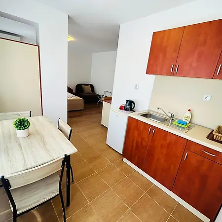 Maison d'hôtes Family Helios 3*
