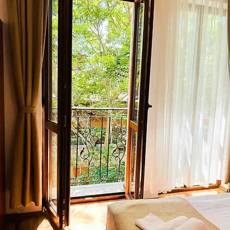 Family Helios Casa de hóspedes