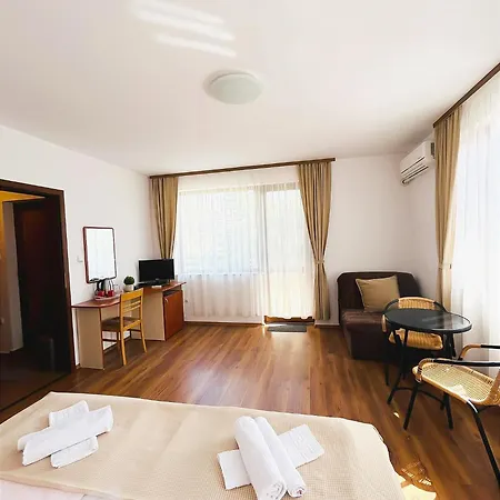 Affittacamere Family Helios Sunny Beach