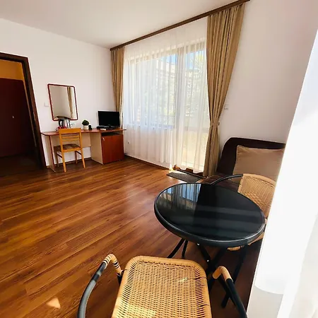 Family Helios Affittacamere Sunny Beach