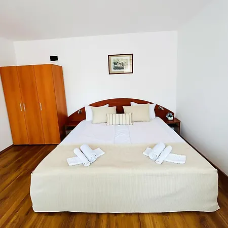 Гостевой дом Family Helios