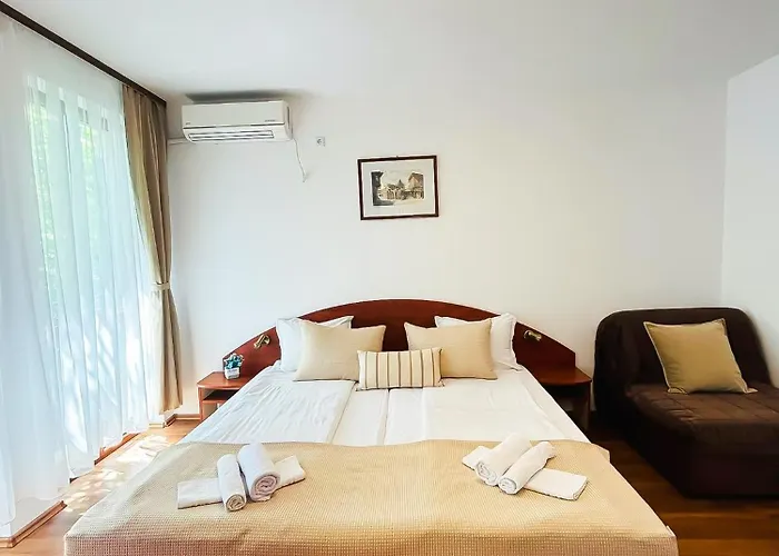 Family Helios Guest house