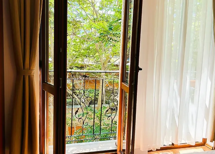 Family Helios Guest house