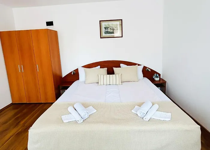 Guest house Family Helios