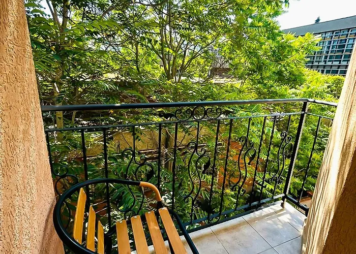 Family Helios Guest house