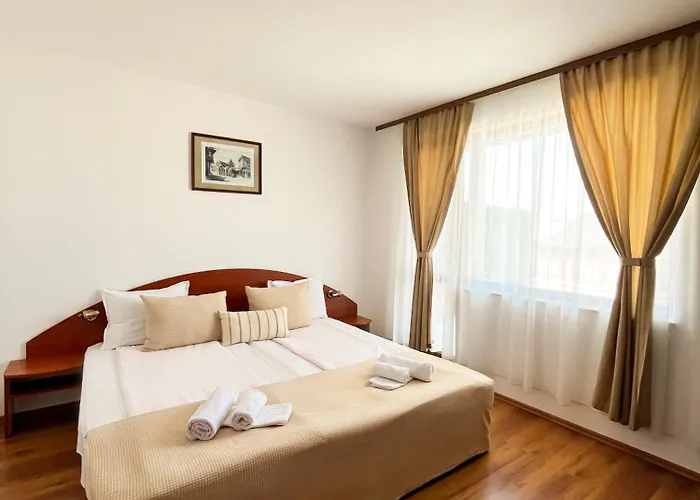 Pensjonat Family Helios 3*