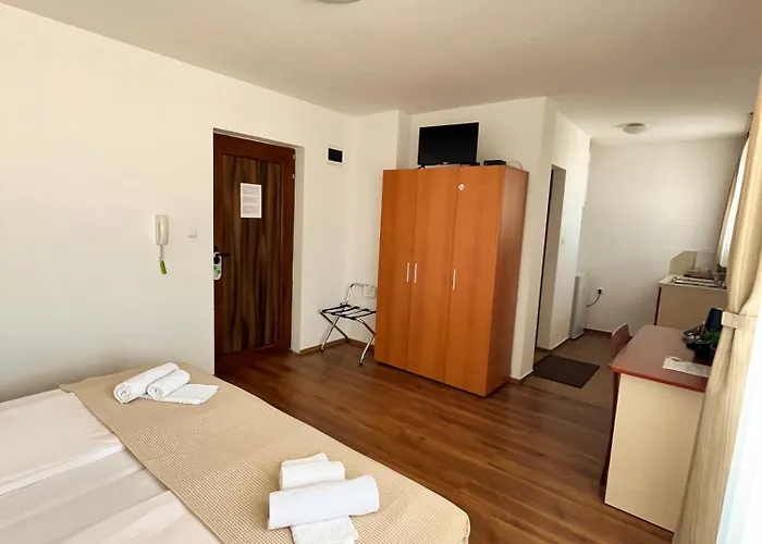 Guest house Family Helios